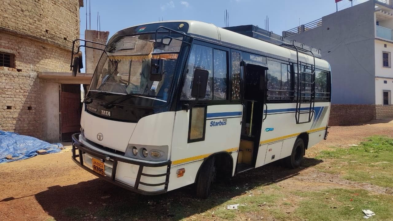 Mini Bus - Jam Jam Travels